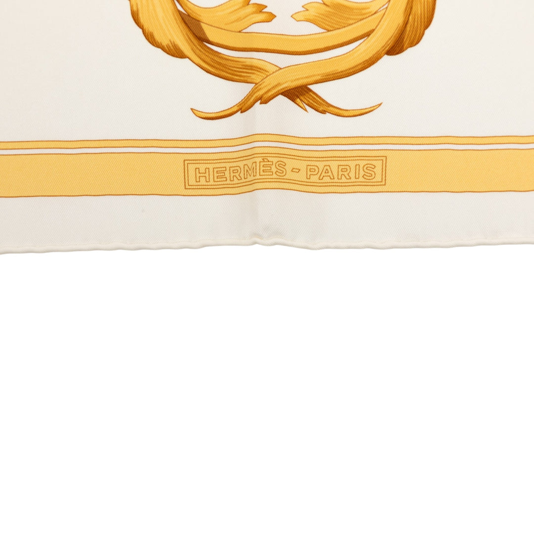 Hermès Couronnes Foulard 90 Blanc