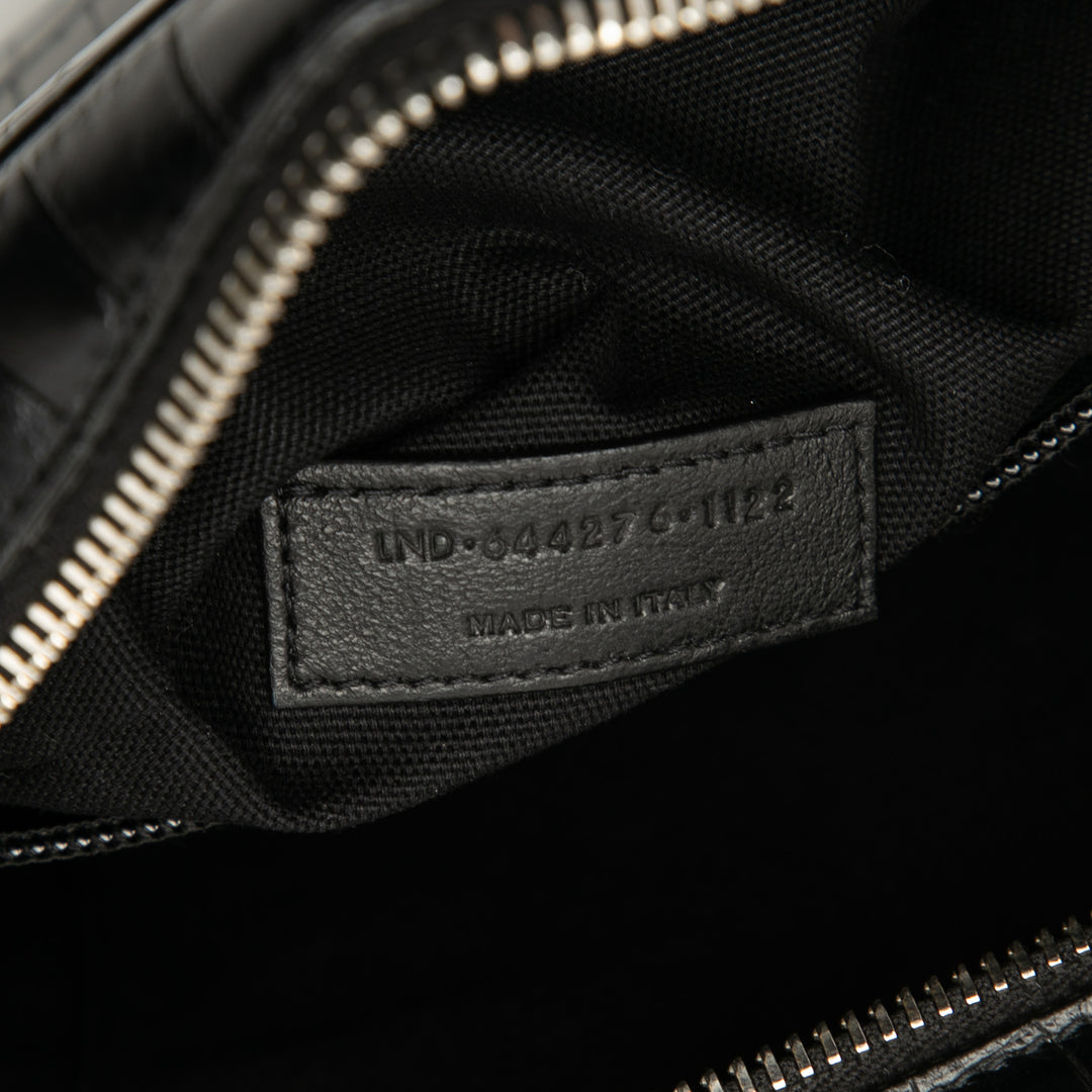 Saint Laurent Crocodile Embossed Cuir Camp Sac caméra Noir – GABY PARIS Authentique