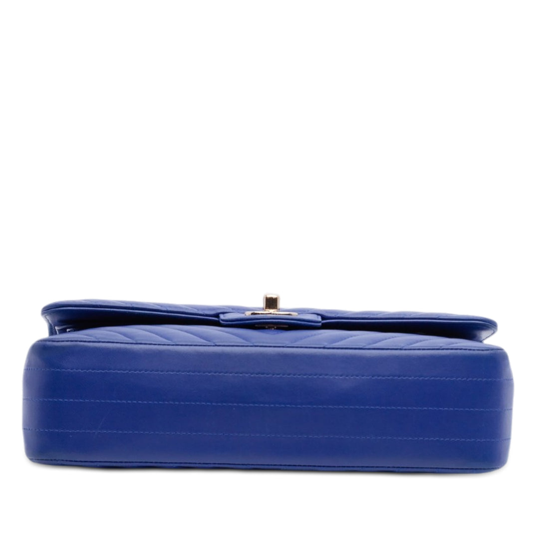 Chanel Medium Classic Chevron Cuir d’agneau Double rabat