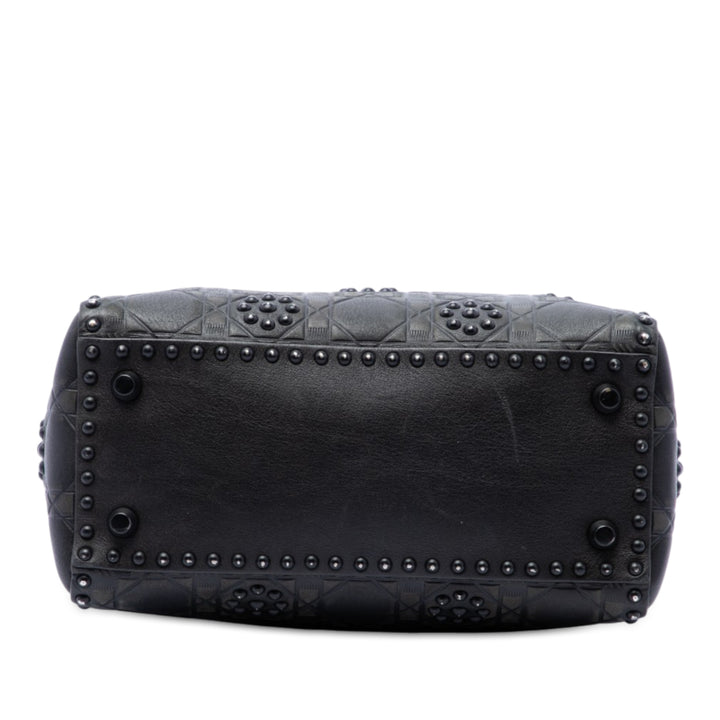 Dior Lady Dior Ultra Matte Cannage clouté Souple Moyen Cuir de veau Noir