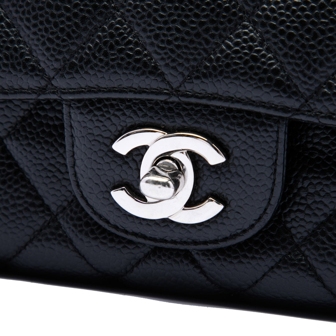Chanel Medium Classic Caviar Double rabat