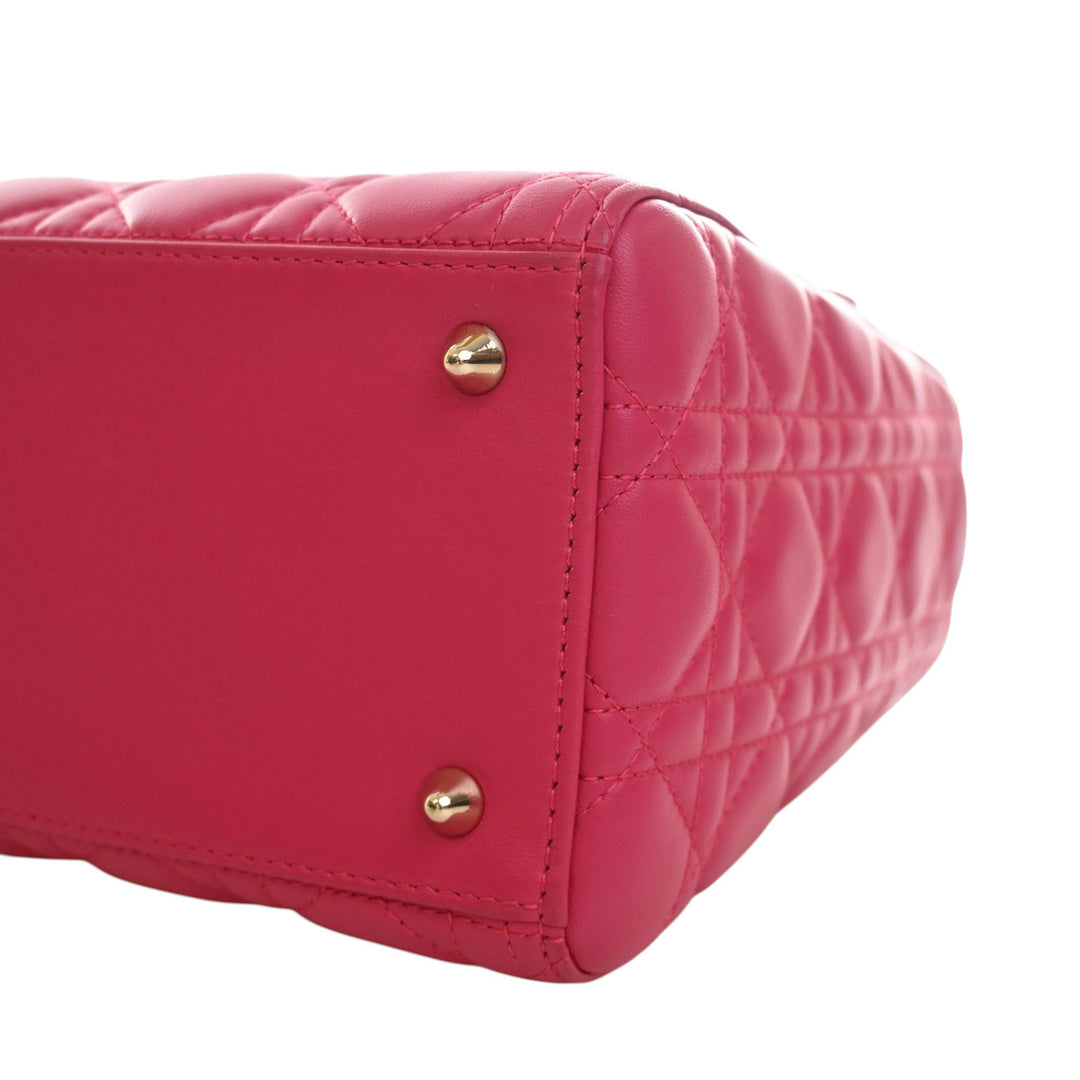 Lady Dior Cannage Moyen Cuir d'agneau Rose