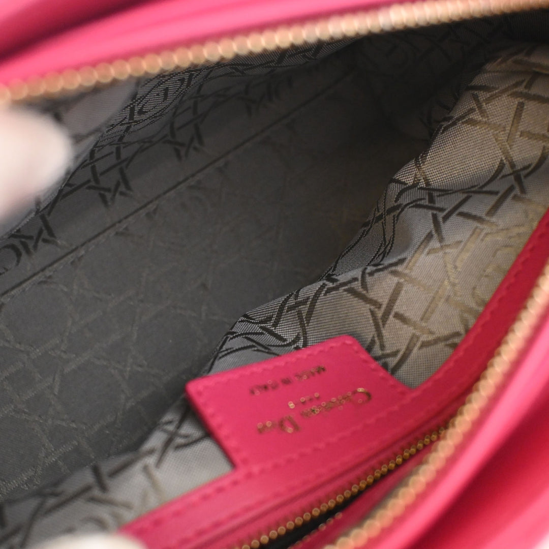 Lady Dior Cannage Moyen Cuir d'agneau Rose