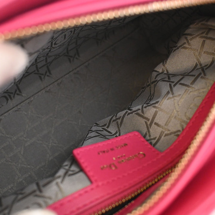Lady Dior Cannage Moyen Cuir d'agneau Rose