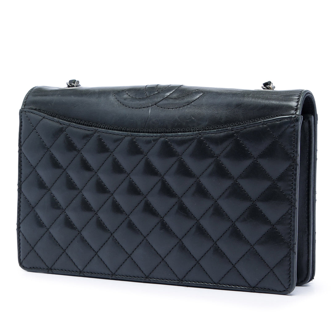 Chanel Small Matelassé Cuir de veau Ballerine à rabat