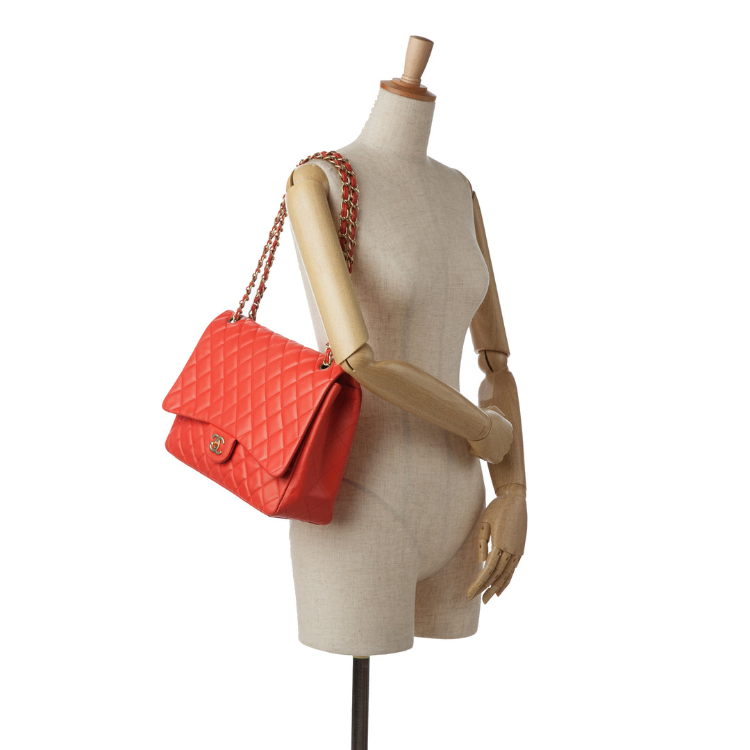 Maxi Classic Lambskin Single Flap Red - Gaby Paris