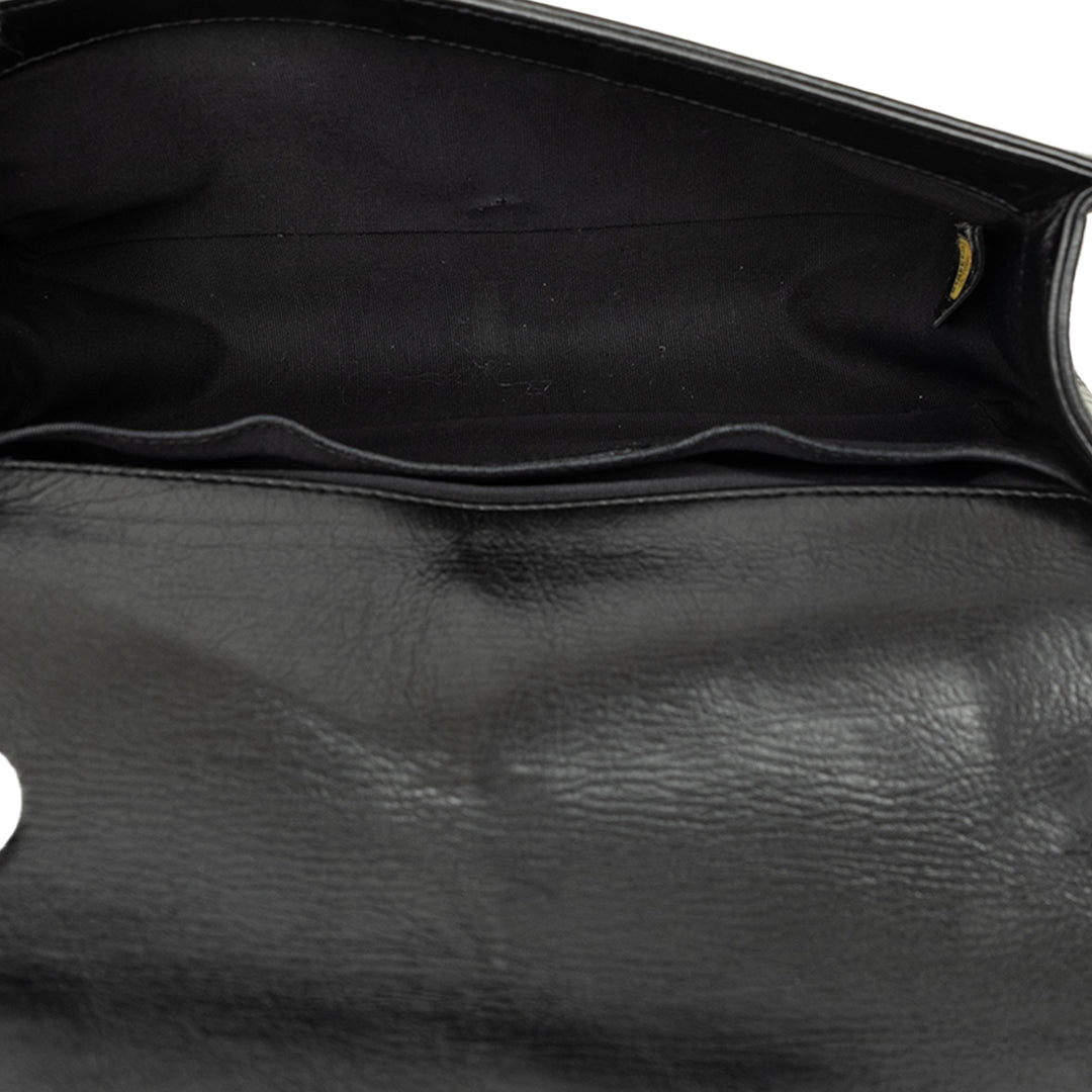 Chanel Matelassé Double Stitch Boy à rabat Moyen Cuir d'agneau Noir – vue 4 – GABY PARIS