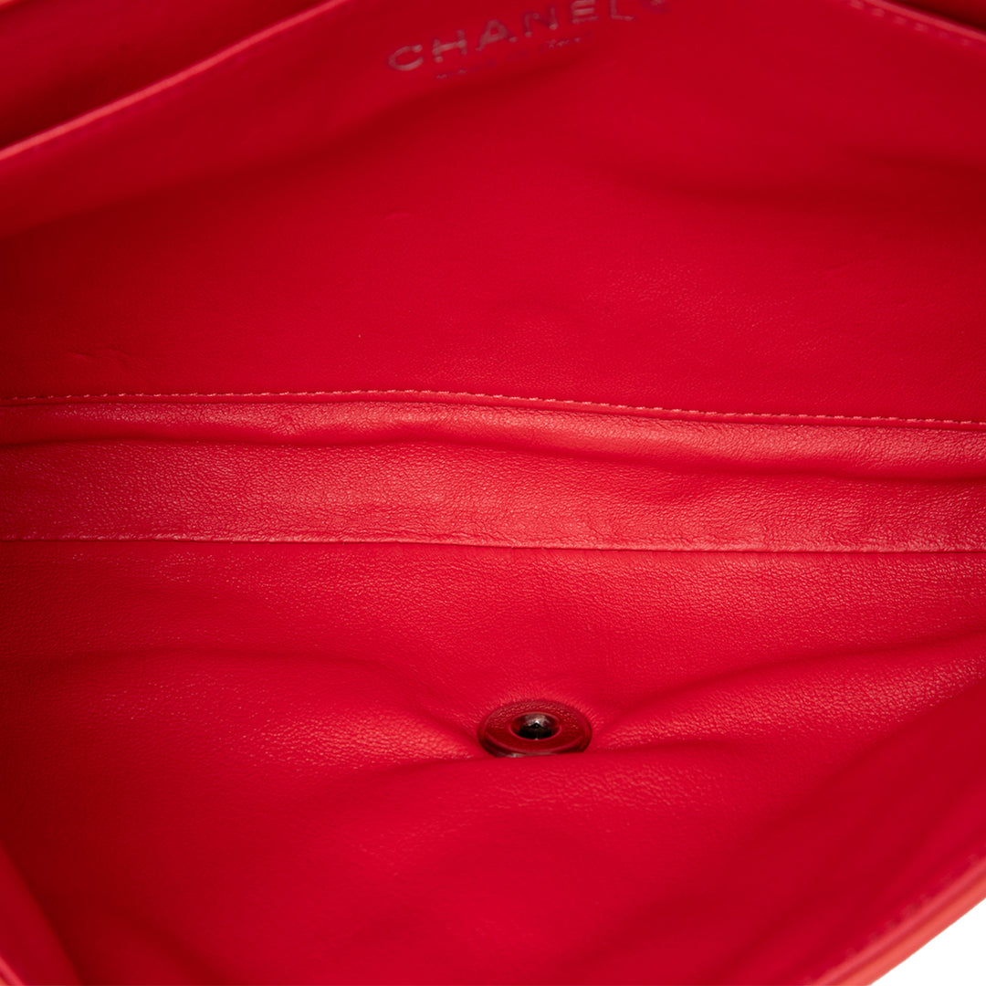 Chanel CC Matelassé à rabat Pochette avec chaîne Rose – vue 4 – GABY PARIS