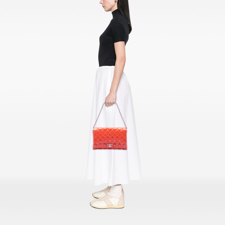 Chanel CC Matelassé à rabat Pochette avec chaîne Rose – vue 6 – GABY PARIS