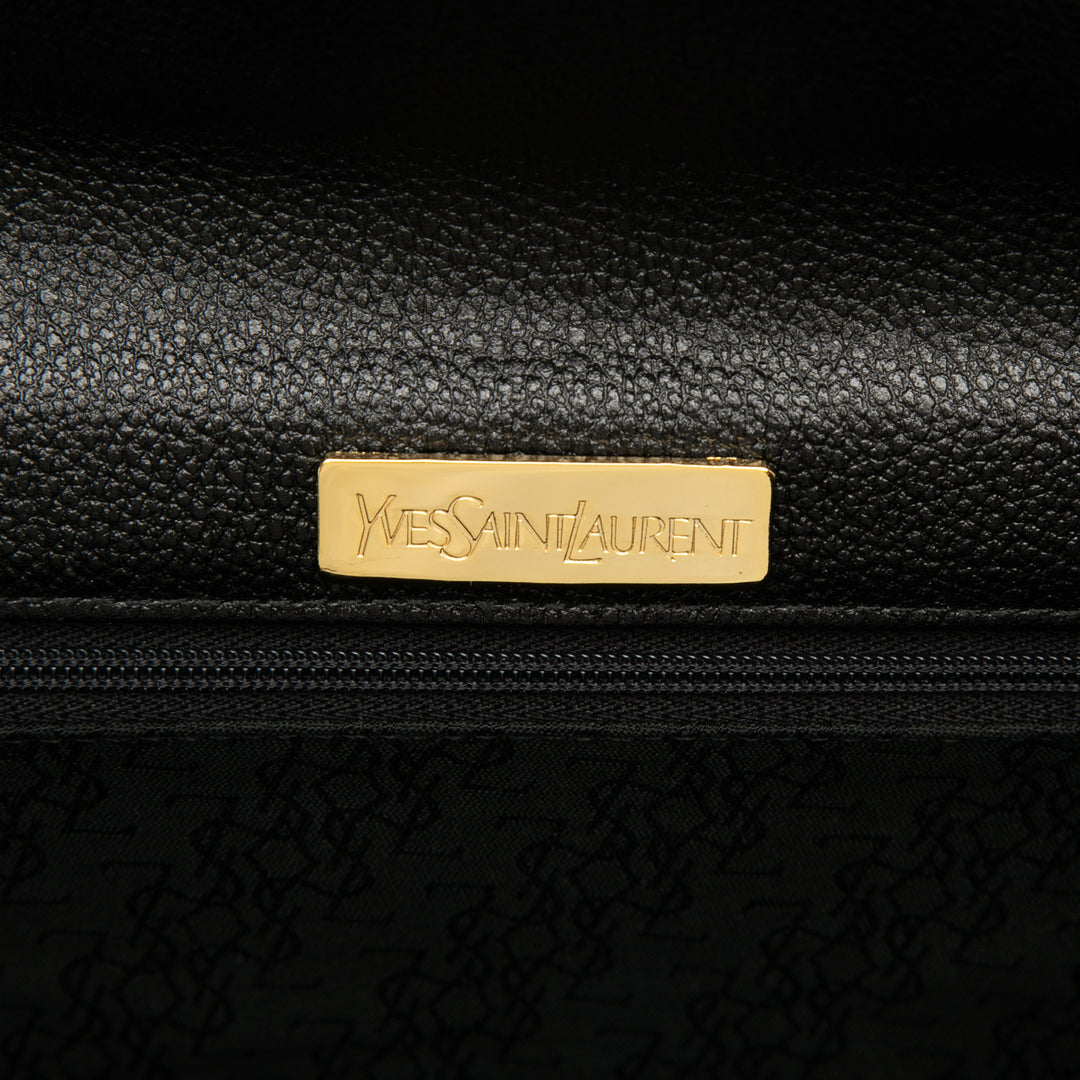 Saint Laurent Cuir de veau grainé Pochette