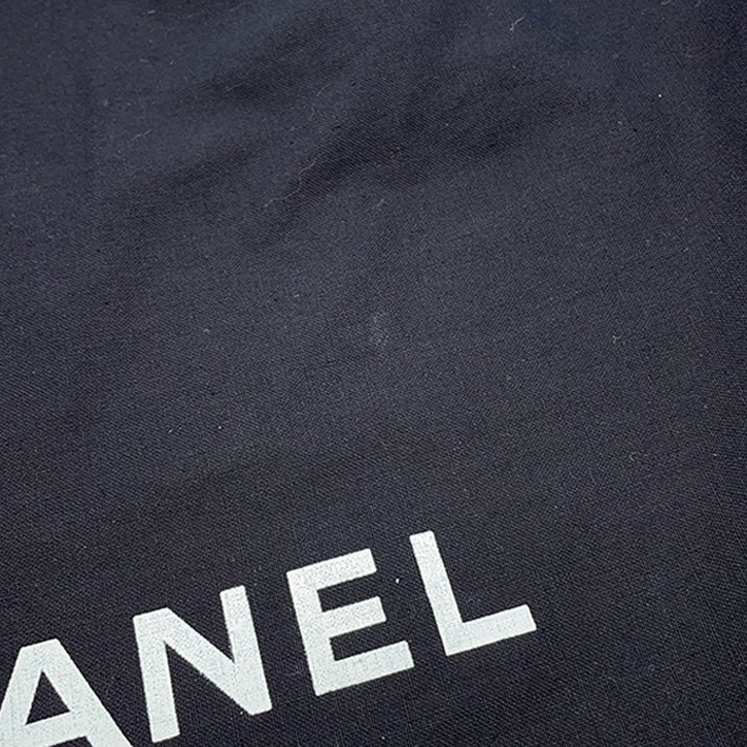 Chanel Matelassé et Astronaut Essentials à rabat Tweed Noir – vue 13 – GABY PARIS
