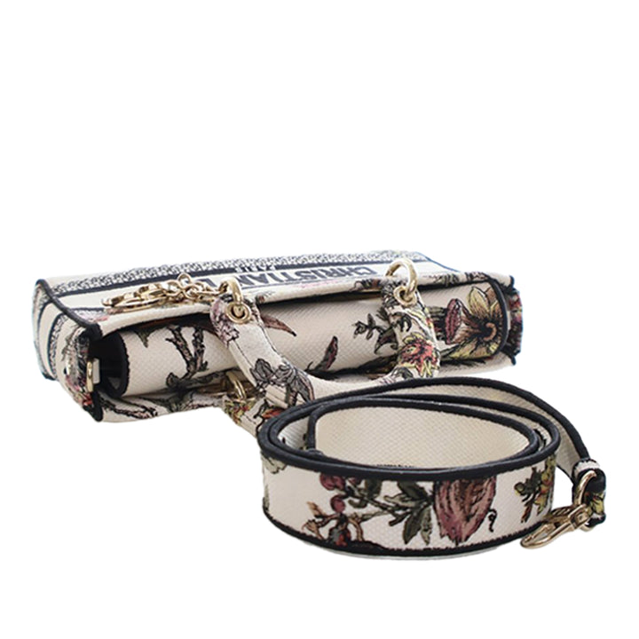 Dior Medium brodé Toile Lady D Joy