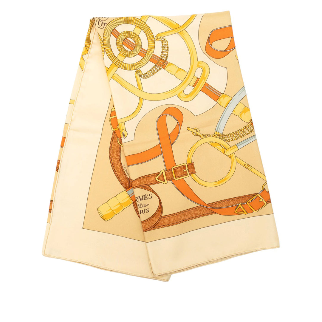 Hermès Carré Eperon D'Or Carre 90 Beige – vue principale – GABY PARIS