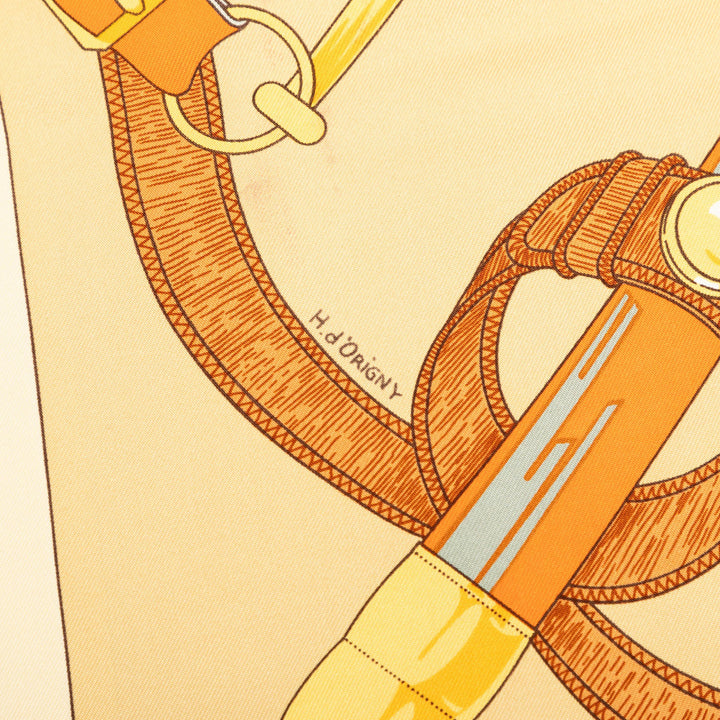 Hermès Carré Eperon D'Or Carre 90 Beige – vue 8 – GABY PARIS