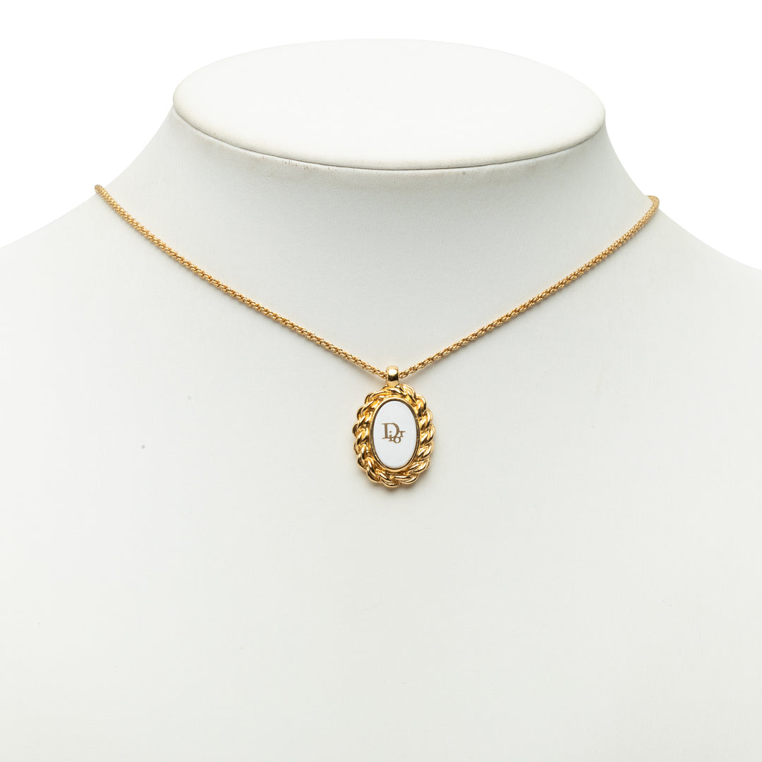 Dior plaqué Resin Logo Ovale Pendant Collier Doré