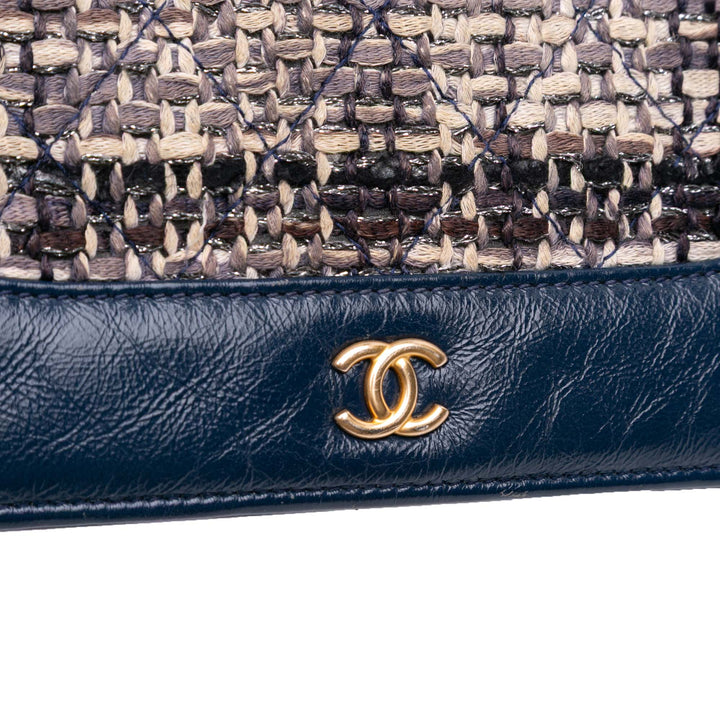 Quilted Tweed and Calfskin Gabrielle Wallet On Chain Brown - Gaby Paris