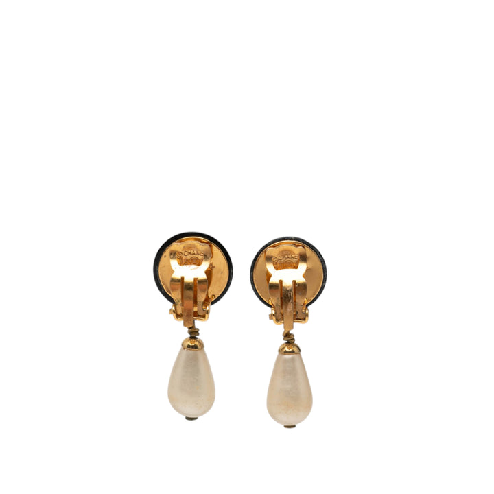 Chanel CC plaqué Perles fantaisie et Resin pendantes Boucles d'oreilles