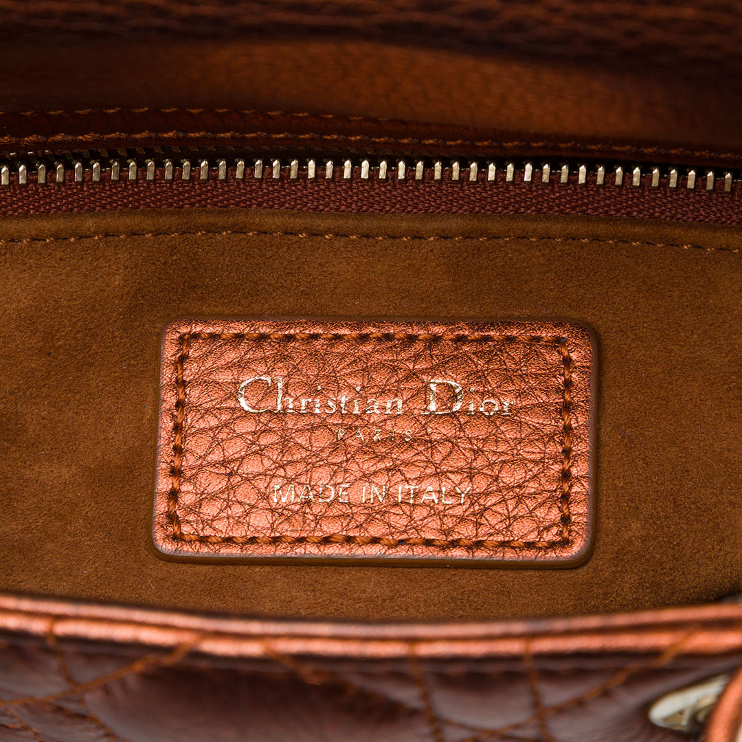 Dior Lady Dior Métallisé Cannage Mini Cuir de veau Marron – vue 5 – GABY PARIS
