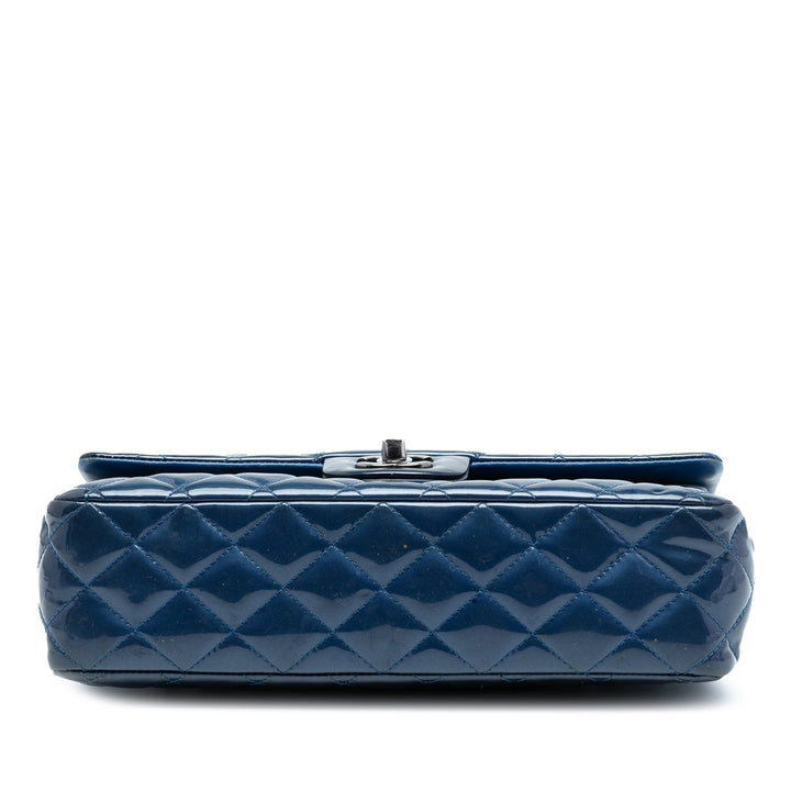 Chanel Medium Classic Cuir verni Double rabat