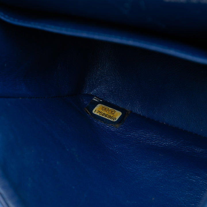 Chanel Medium Classic Cuir verni Double rabat