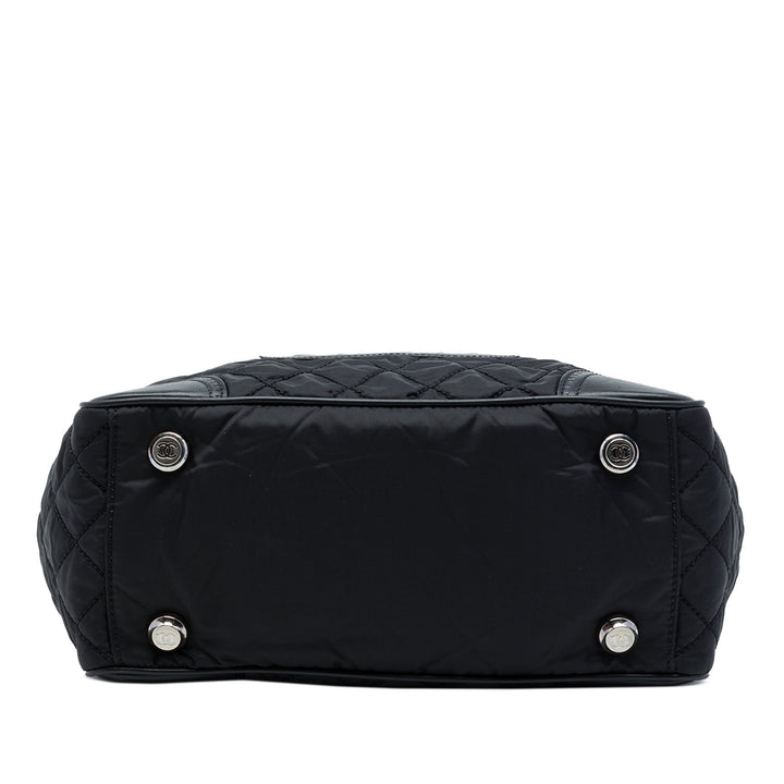 Chanel Paris New York Matelassé Cabas Noir