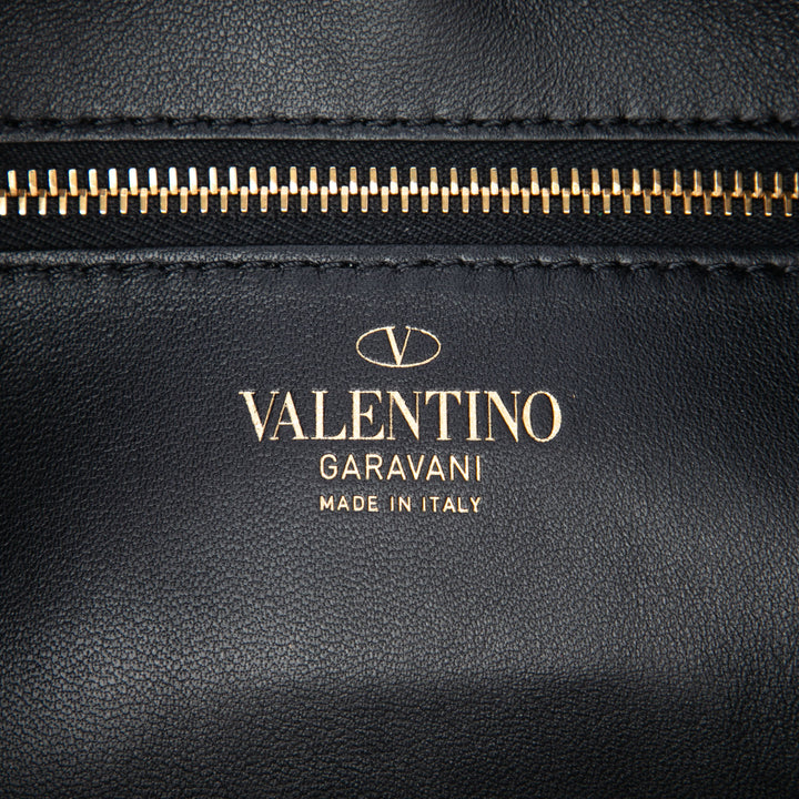 Valentino Sac à main Stud Sign Zippé Hobo Cuir de veau Noir – vue 5 – GABY PARIS