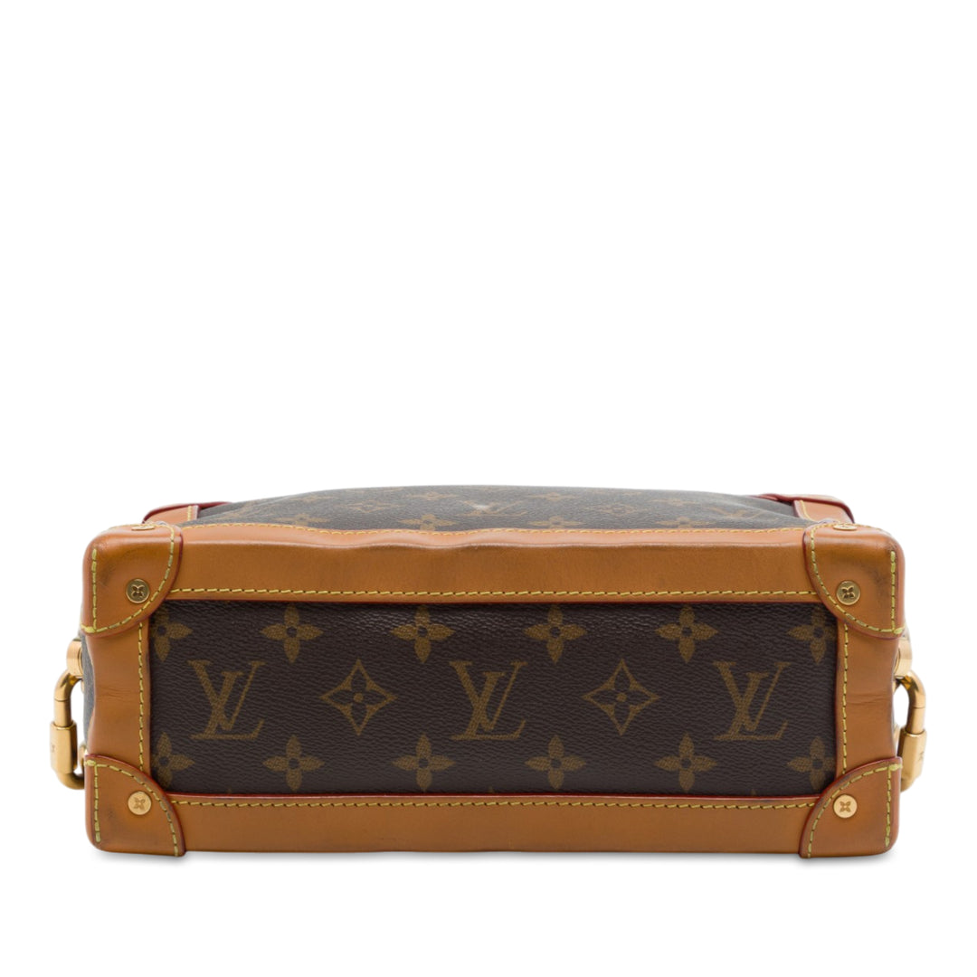 Louis Vuitton Souple Trunk Monogram Marron – vue 3 – GABY PARIS