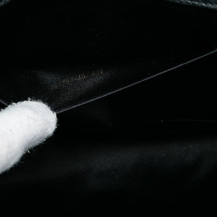 Saint Laurent Textured Cuir Chyc Ligne Pochette