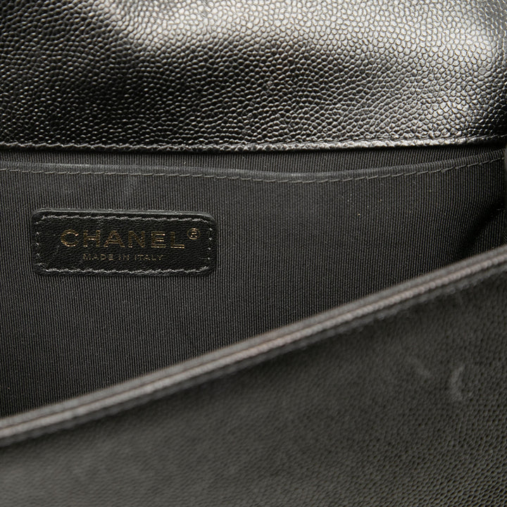 Chanel Old Medium Chevron Caviar Boy à rabat