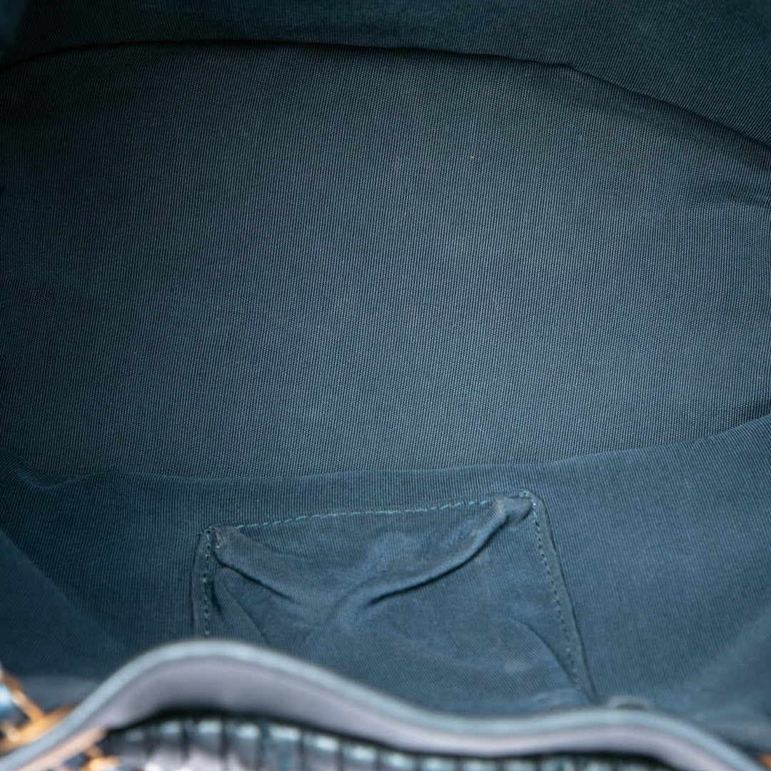 Chanel Froissé Coco Pleats Sac à cordon seau Petit Cuir de veau Bleu – vue 4 – GABY PARIS