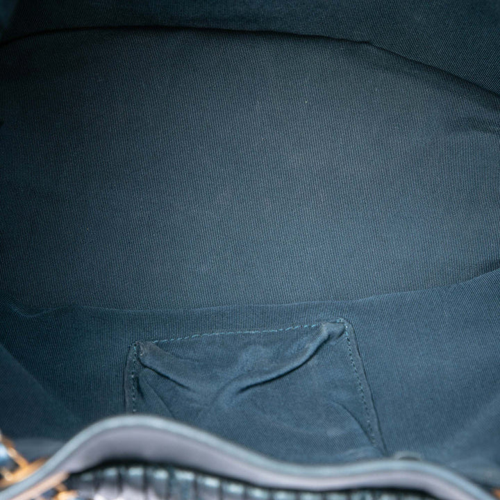 Chanel Froissé Coco Pleats Sac à cordon seau Petit Cuir de veau Bleu – vue 4 – GABY PARIS