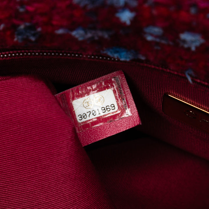 Chanel Large Tweed 19 à rabat