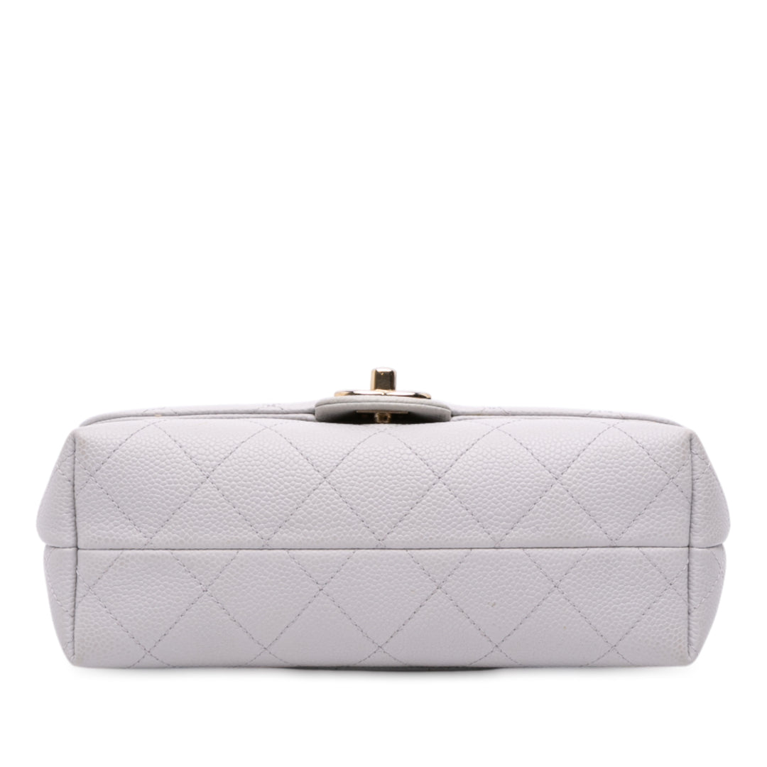 Chanel Small Stitched Caviar City Walk Flap Blanc