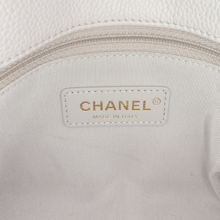 Chanel Small Stitched Caviar City Walk Flap Blanc