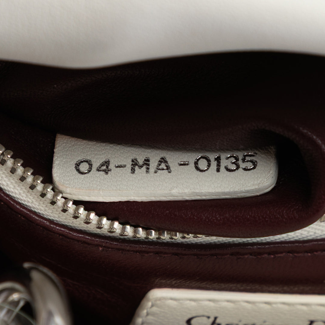 Dior Mini brodé Cuir de veau Lady Dior