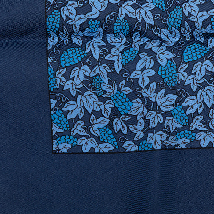Hermès Grape Vines Poche Carré Foulard Soie
