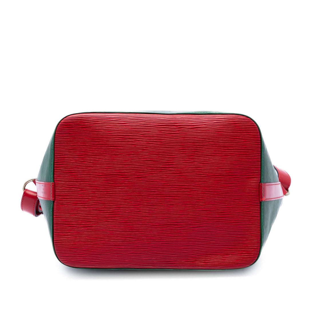Louis Vuitton Bicolore Noe Épi Vert