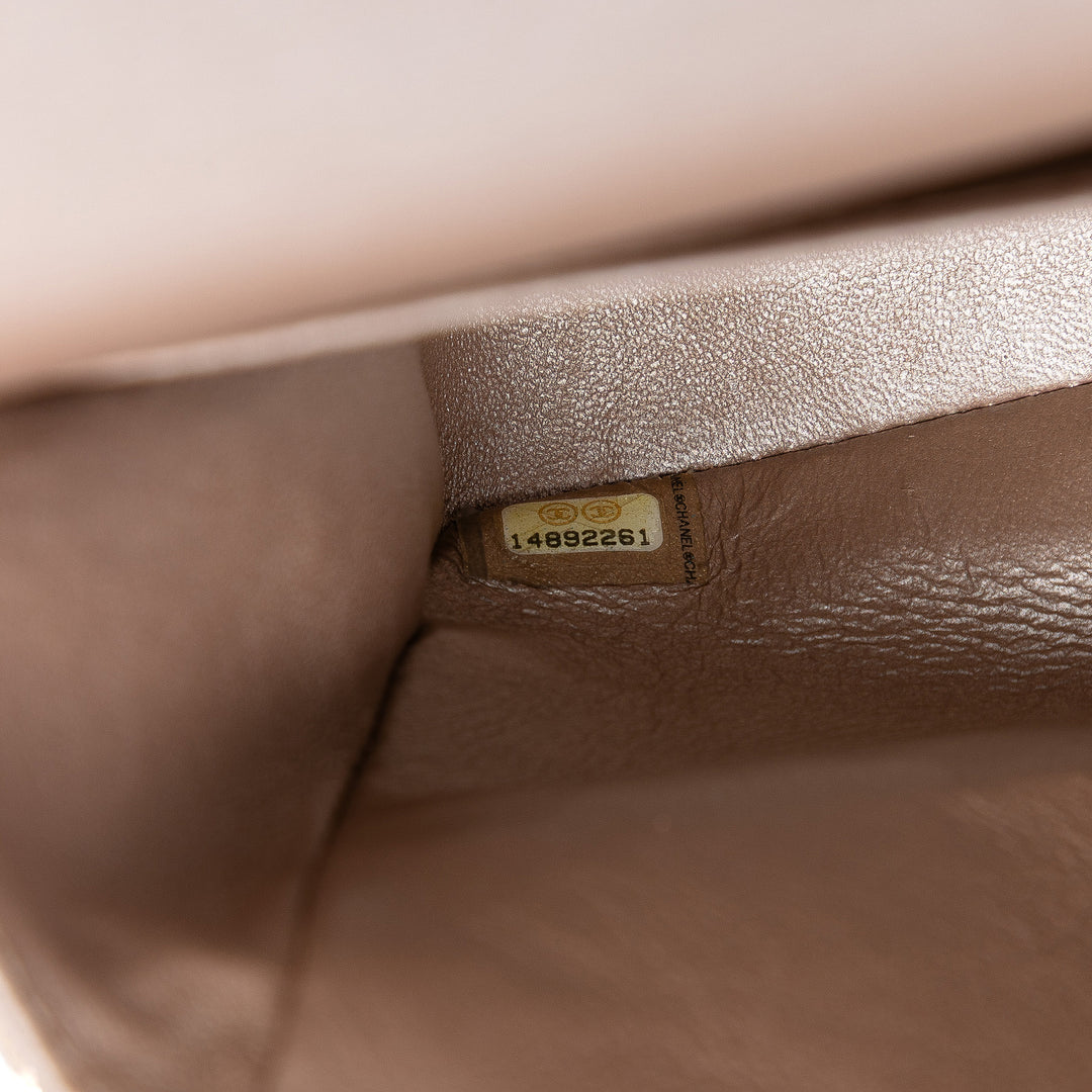 Chanel Medium Classic Metallic Cuir d’agneau Double rabat