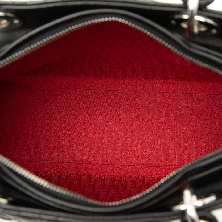 Dior Large Cuir d’agneau Cannage Lady Dior