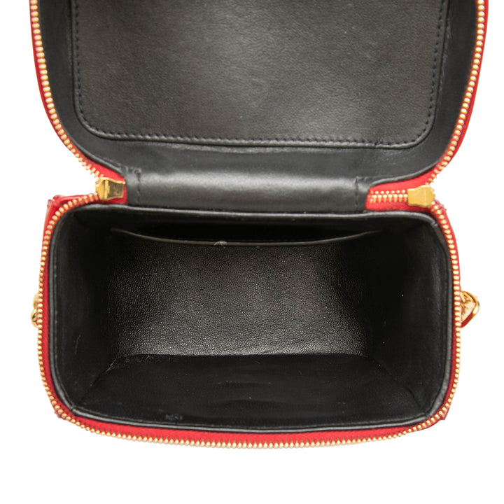 Saint Laurent Matelasse Cuir verni Monogram Vicky Vanity