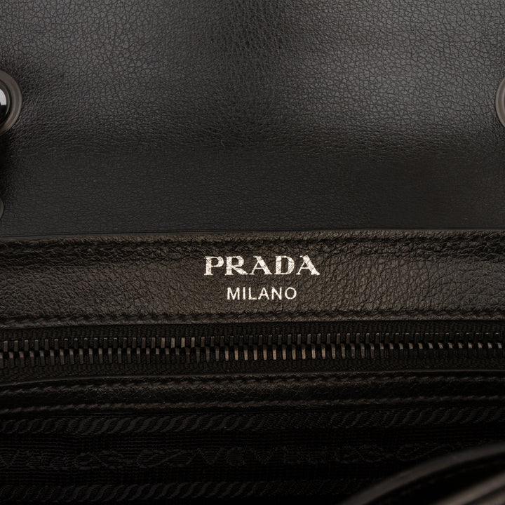 Prada Bicolor Glace Cuir de veau clouté Sac porté croisé