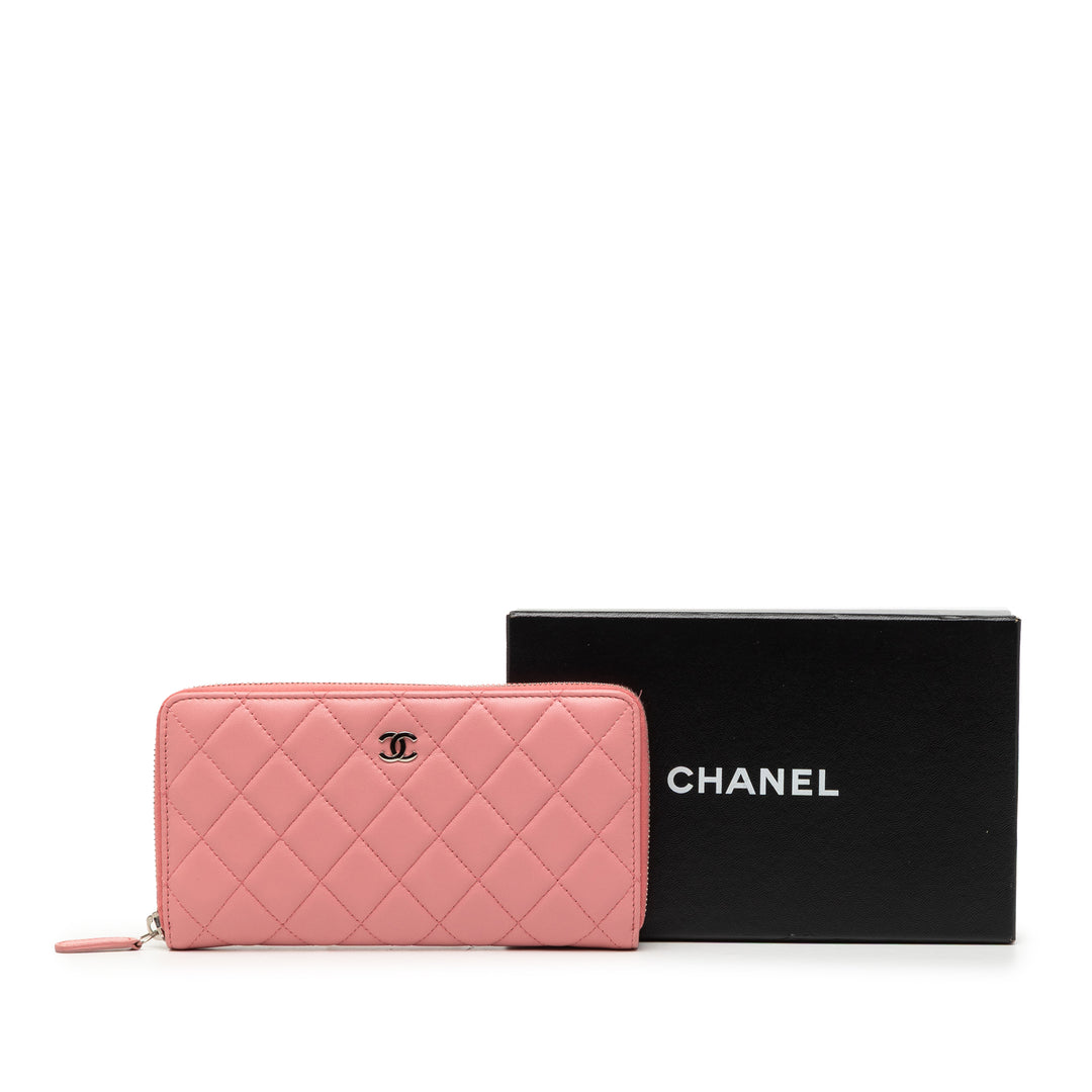 Chanel Matelassé Cuir d’agneau Portefeuille long zippé