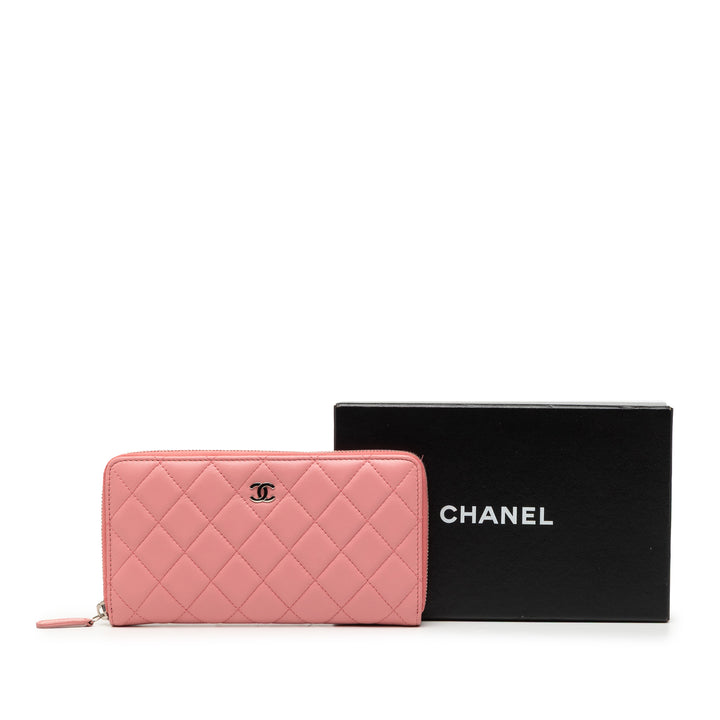 Chanel Matelassé Cuir d’agneau Portefeuille long zippé