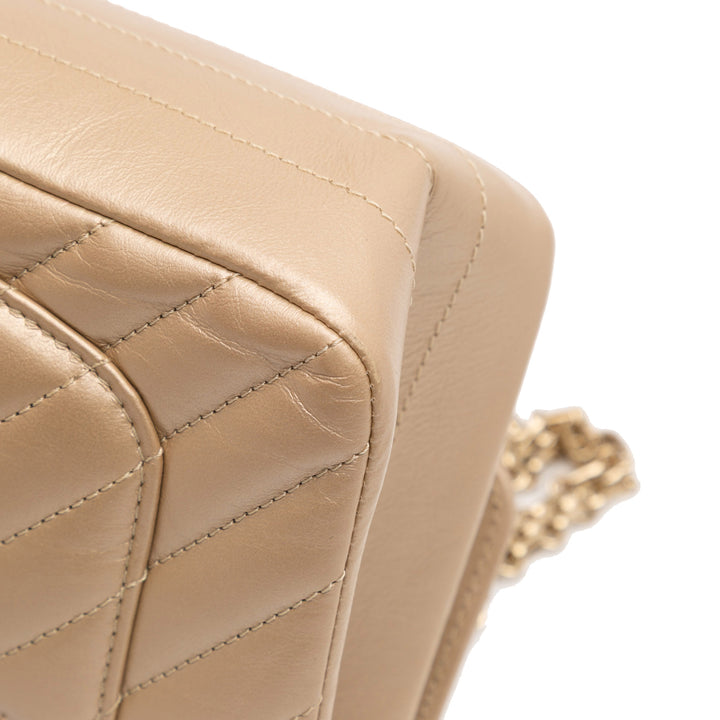 Chanel Reissue 2.55 Chevron Quilted Métallisé Cuir de veau Simple rabat 224 Doré