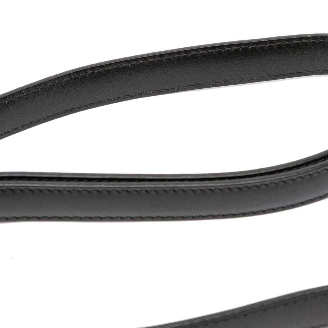 Celine Medium Cuir de veau Classic Boîte Noir
