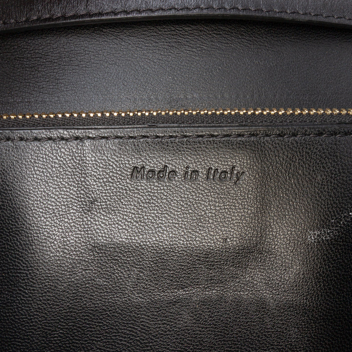 Celine Medium Cuir de veau Classic Boîte Noir