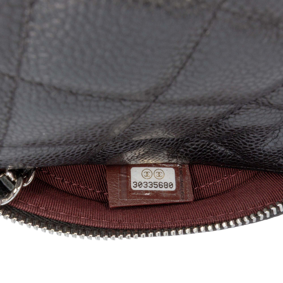 Chanel CC Matelassé Caviar Rond Pochette avec chaîne