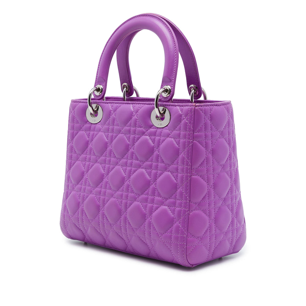 Dior Sac à main Lady Dior Cannage Moyen Cuir d'agneau Violet – vue 2 – GABY PARIS