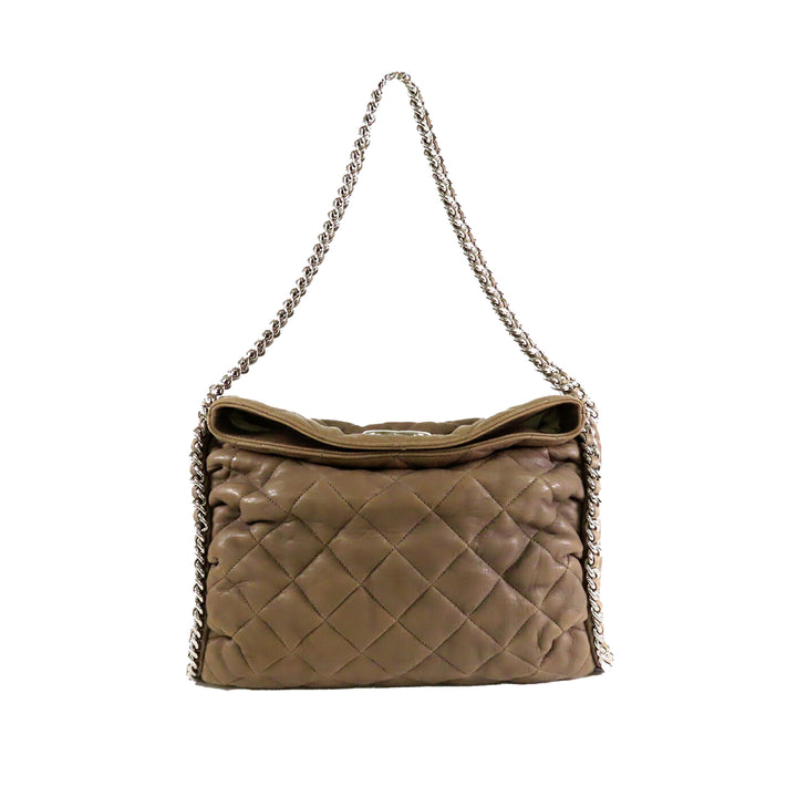 Chanel Matelassé Washed Cuir d'agneau Sac rond à chaîne Hobo