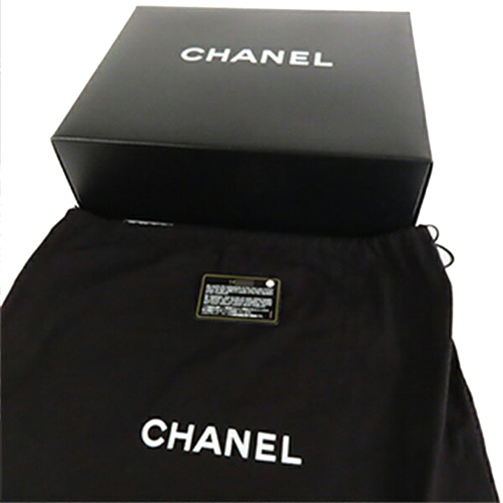 Chanel Matelassé Washed Cuir d'agneau Sac rond à chaîne Hobo